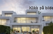 2411, Sotogrande – Mest eksklusive området i Spania – Privat hage – Takterrase - Gangavstand til alt. Må sees!